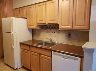 11 Oxford Dr APT 22, Valley Cottage, NY 10989