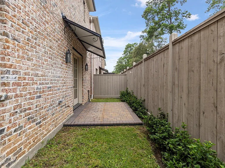 106 Cinder Berry St — Photo 37