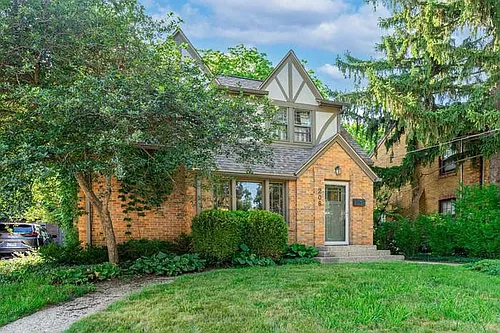 208 Robert Ave #1 Photo 1