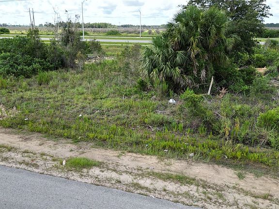 2nd image of 3230 Meadow Rd