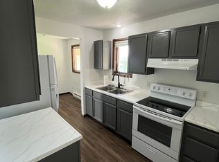 115 E College Ave APT 4, Rapid City, SD 57701