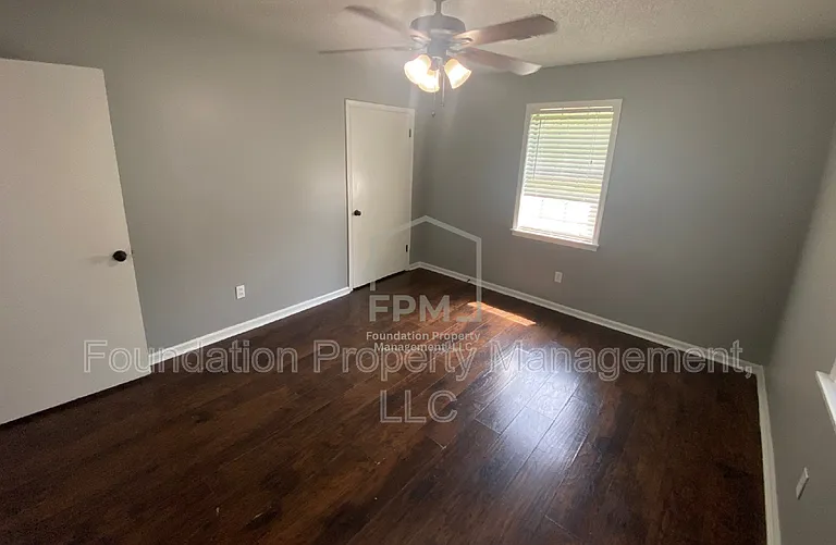 137 S Fenwick Rd — Photo 21