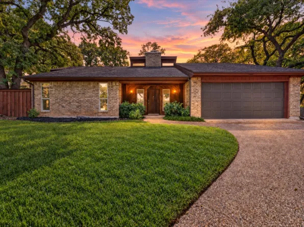 1600 Craighton Ct, Arlington, TX 76012