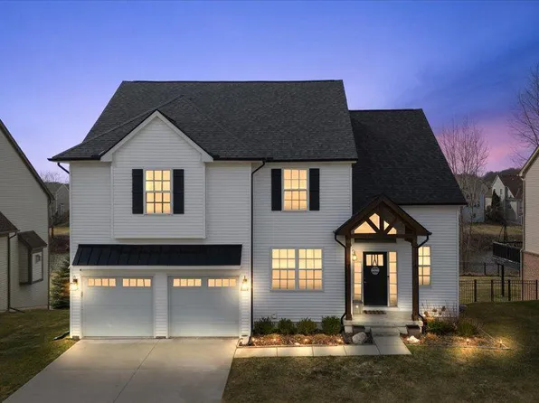 930 Cross St, Oxford, MI 48371