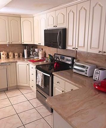 2nd image of 3061 NW 183rd St