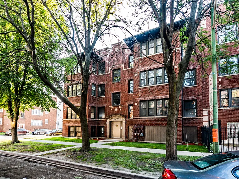 7801 S Cornell Ave 1637-39 E 78th Chicago, IL 60649 — Photo 12