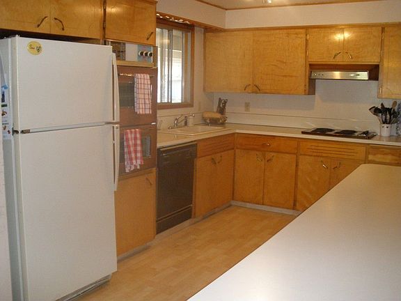 Large Kitchen