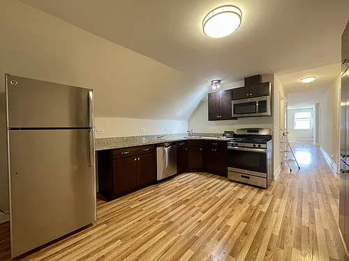 3804 W Diversey Ave #2 Photo 1
