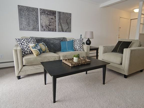 3rd image of 4904 Belle Chase Blvd APT 305