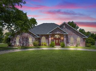 2205 E Armand St, Lake Charles, LA 70611