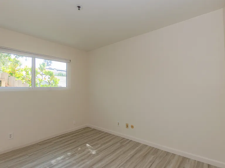 457 Coast Blvd #201 — Photo 16