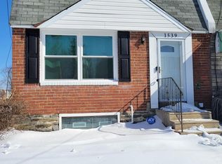 1539 Summit St, Marcus Hook, PA