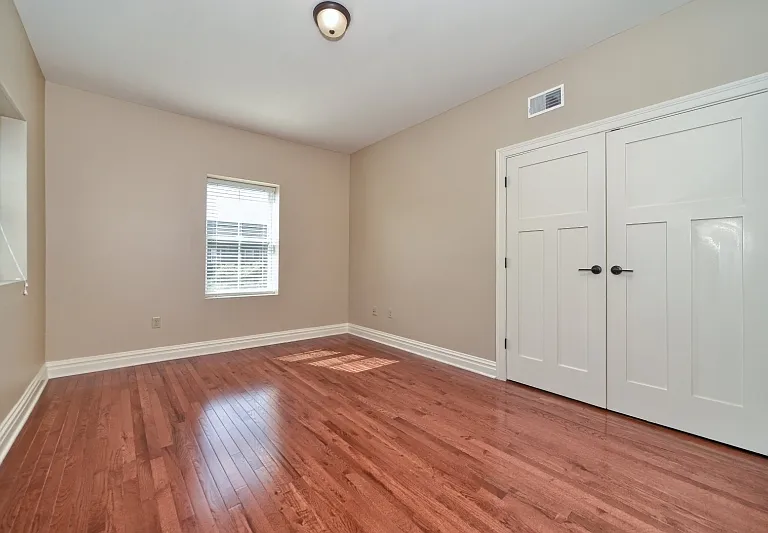28 W Main St #2D — Photo 4
