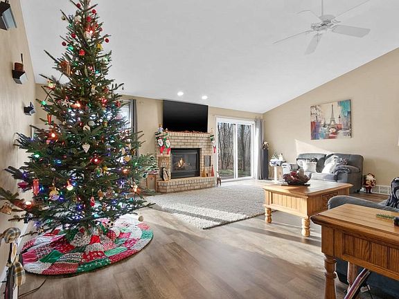 Oversize Living Room