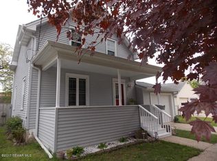 408 6th St NW, Austin, MN 55912