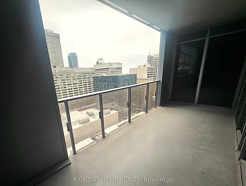 11 Yorkville Ave #1711 Photo 1