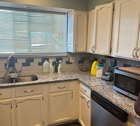 4th image of 7345 W Mineside Dr