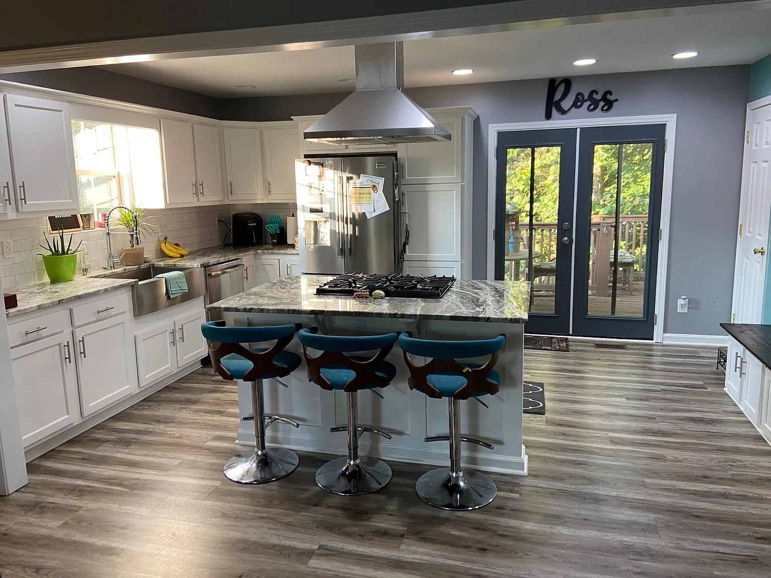 4 bed, 2000 sqft, $2,300 — Photo 3