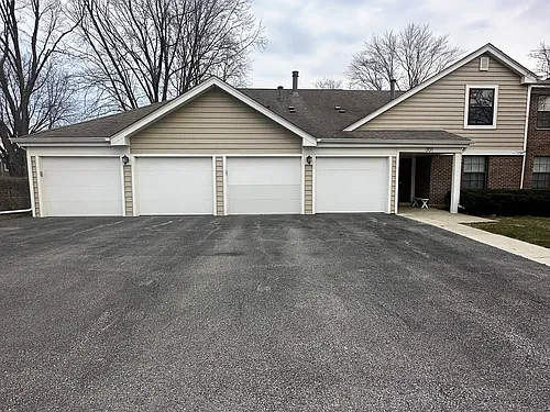 351 Newgate Ct #2A Photo 1 351 Newgate Ct #2A Photo 1