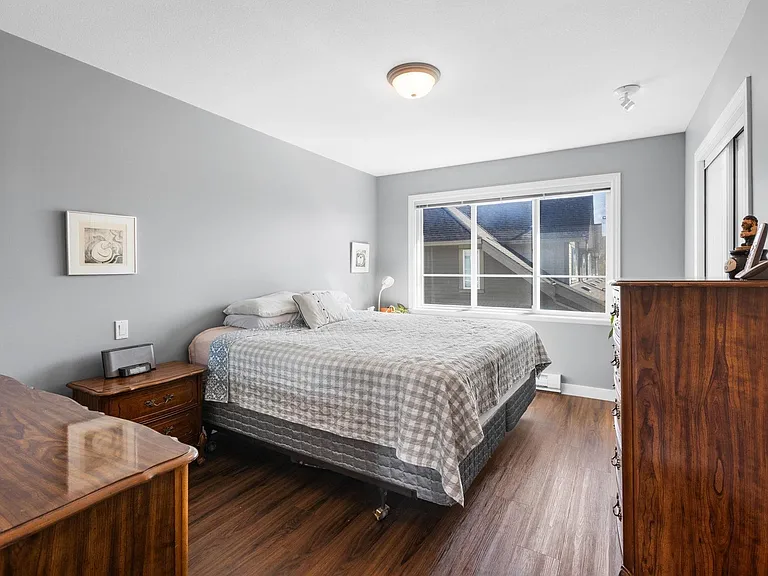 8080 Francis Rd — Photo 18