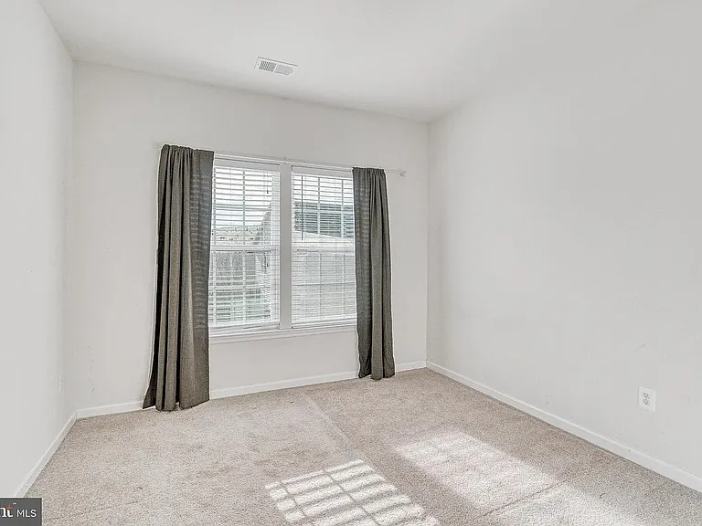24652 Hutchinson Farm Dr #3D — Photo 18