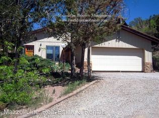 35 Rose Rd, Tijeras, NM 87059