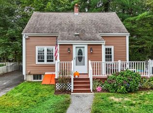 20 Cooks Ln, Bellingham, MA 02019