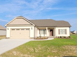 205 Fitzgerald Dr, Pikeville, NC 27863