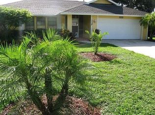 2549 Kings Lake Blvd, Naples, FL 34112