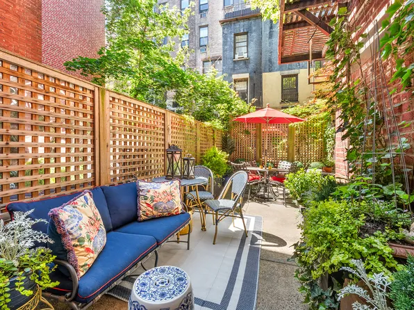 56 West 71st Street 1B image 1 of 10