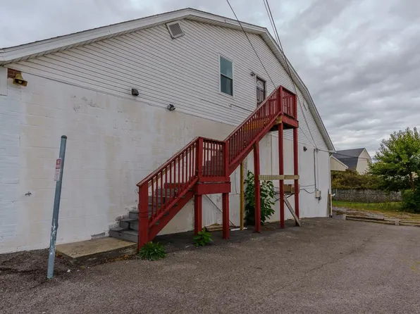 169 E Vine St #A, Radcliff, KY 40160