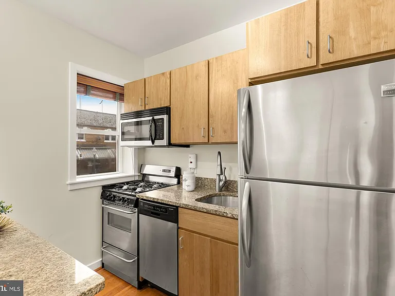 3534 10th St NW #200 — Photo 18