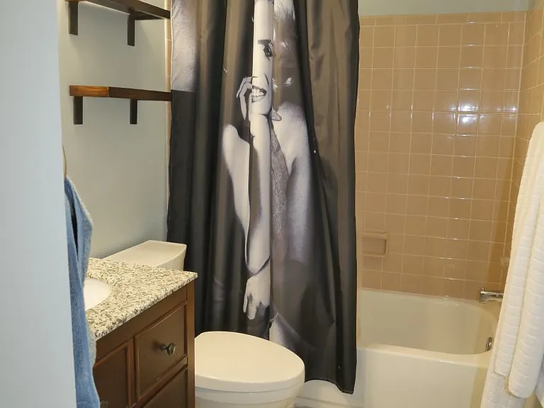 2774 Grovemore Ln — Photo 22