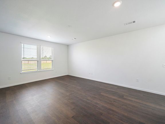 Spacious Gathering Room