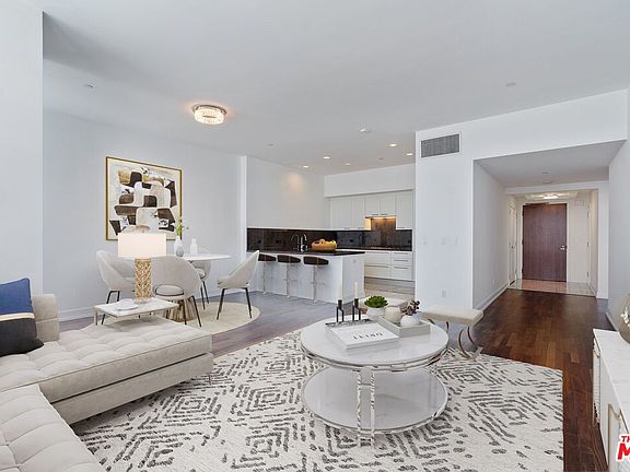 3rd image of 900 W Olympic Blvd Unit 34H