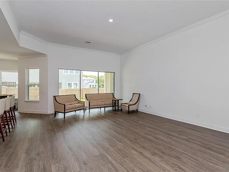 10176 Brocksport Cir — Photo 13