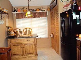 112 Club Pl, Galloway, NJ 08205
