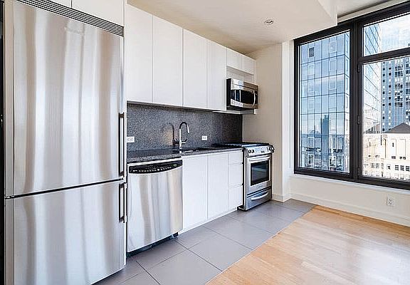 5th image of 105 W 29th St APT 51D