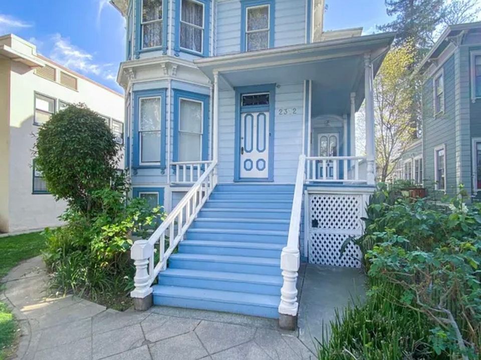 1st image of 2312 H St APT 3