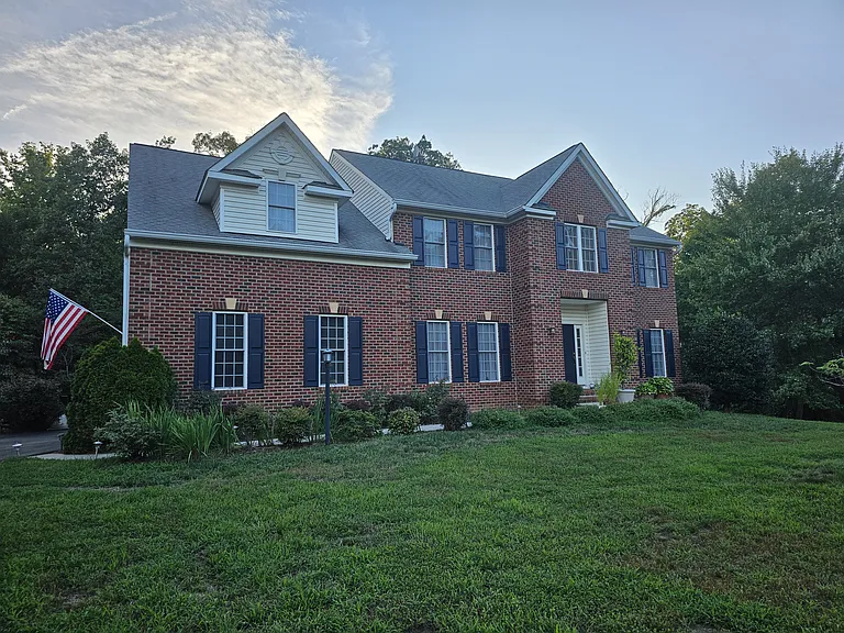 Town And Country Dr — Photo 3