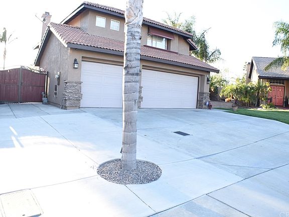 3rd image of 11334 Gardenia Way