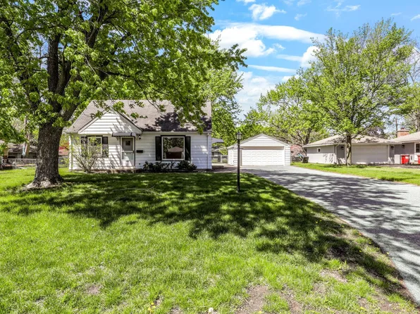 9540 4th Ave S, Bloomington, MN 55420