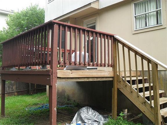 4th image of 1456 David Curry Dr
