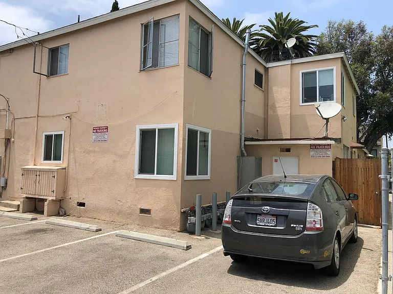 222 Market St — Photo 13