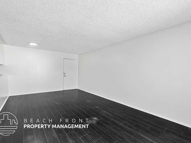 2216-2218 Court St. — Photo 15