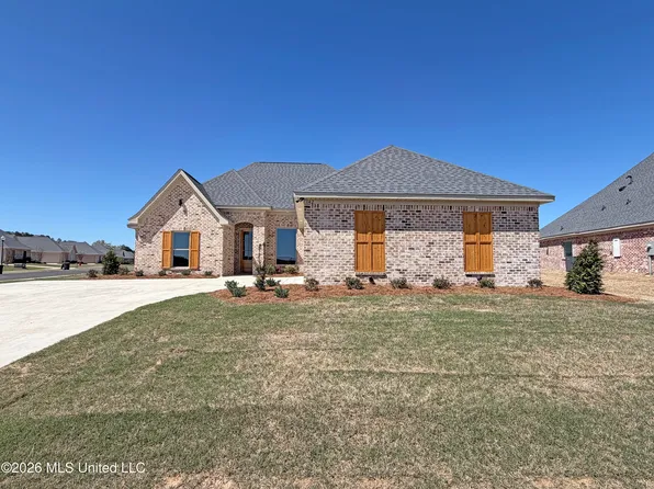 142 Palace Xing, Flowood, MS 39232