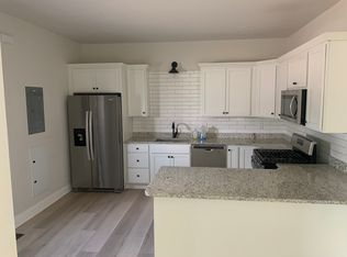 442 Beach Rd APT 3, Buffalo, NY 14225