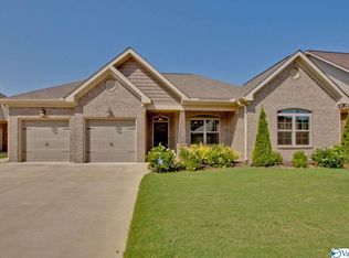 14033 Green Way Park Cir SE, Huntsville, AL 35803