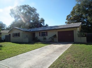 1280 Maple St SW, Largo, FL 33770