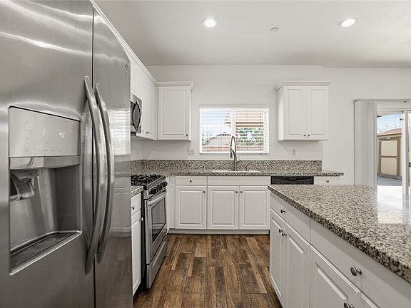 4th image of 5336 Flabob Ave